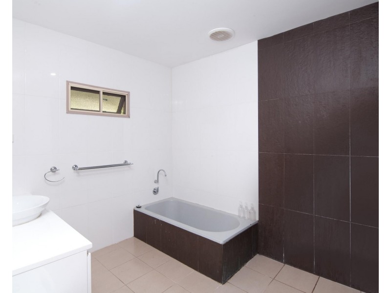 22 & 22a Rutledge Street, Coolangatta QLD 4225
