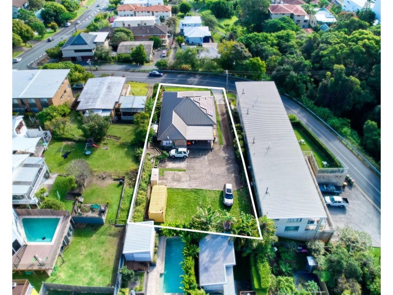 22 & 22a Rutledge Street, Coolangatta QLD 4225