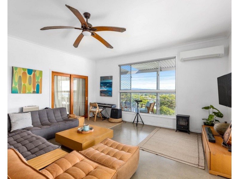 28 Rutledge Street, Coolangatta QLD 4225