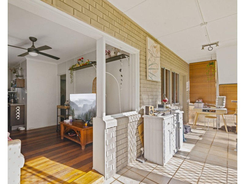 1/10 Beelyu Street, Burleigh Heads QLD 4220