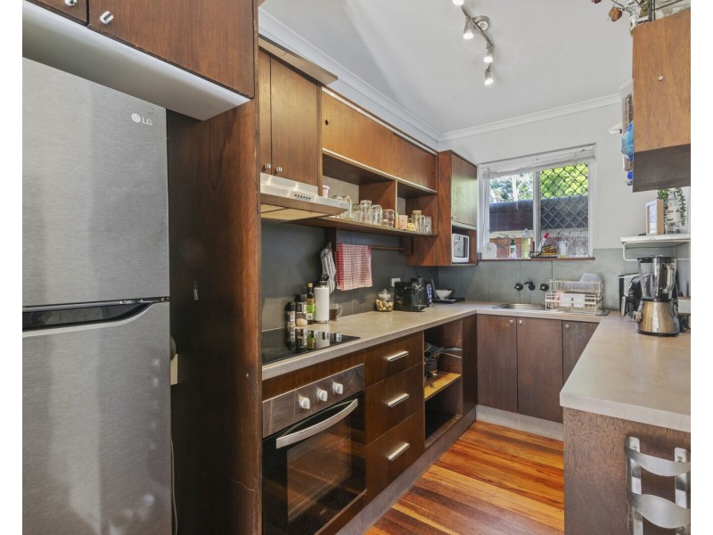 1/10 Beelyu Street, Burleigh Heads QLD 4220