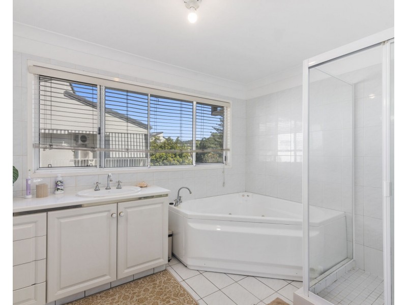 4/14 Wilpark Crescent, Currumbin Waters QLD 4223