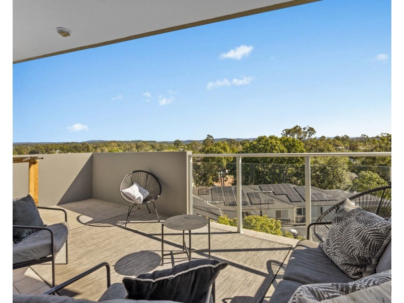 1601/12-14 Executive Drive, Burleigh Waters QLD 4220