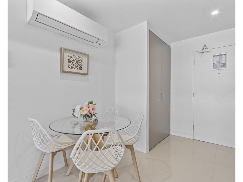 606/3440 Surfers Paradise Boulevard, Surfers Paradise QLD 4217