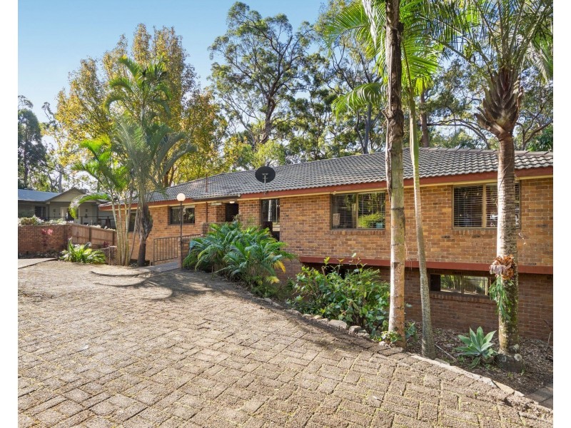 3 Horsman Road, Elanora QLD 4221