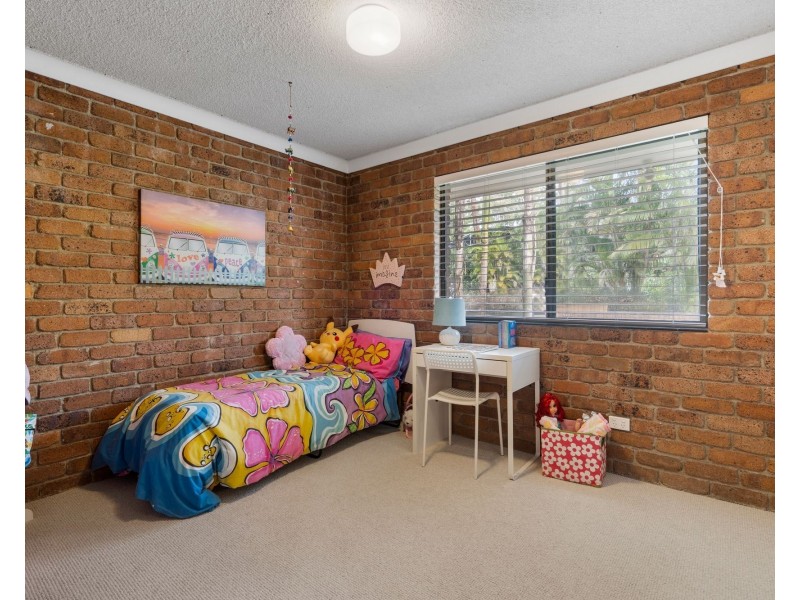 3 Horsman Road, Elanora QLD 4221