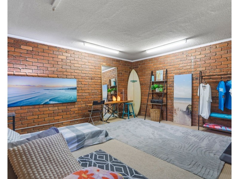 3 Horsman Road, Elanora QLD 4221