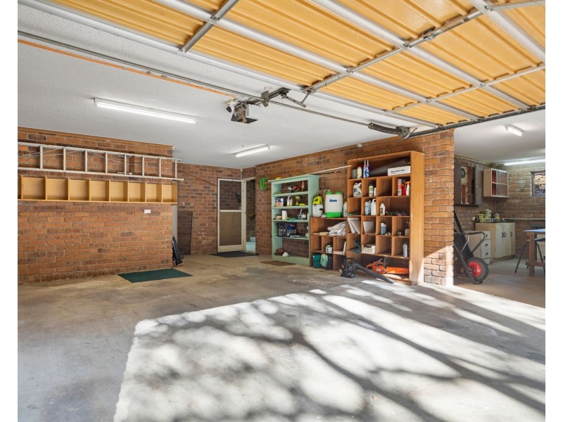 3 Horsman Road, Elanora QLD 4221