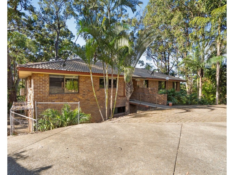 3 Horsman Road, Elanora QLD 4221