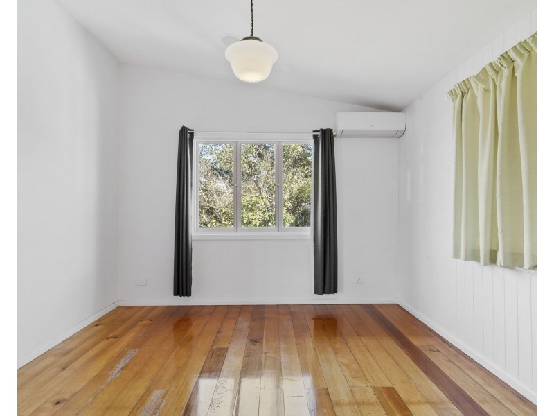 15 Twenty Third Avenue, Palm Beach QLD 4221