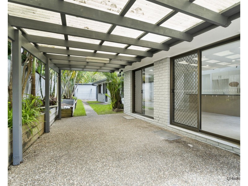 79 Ware Drive, Currumbin Waters QLD 4223