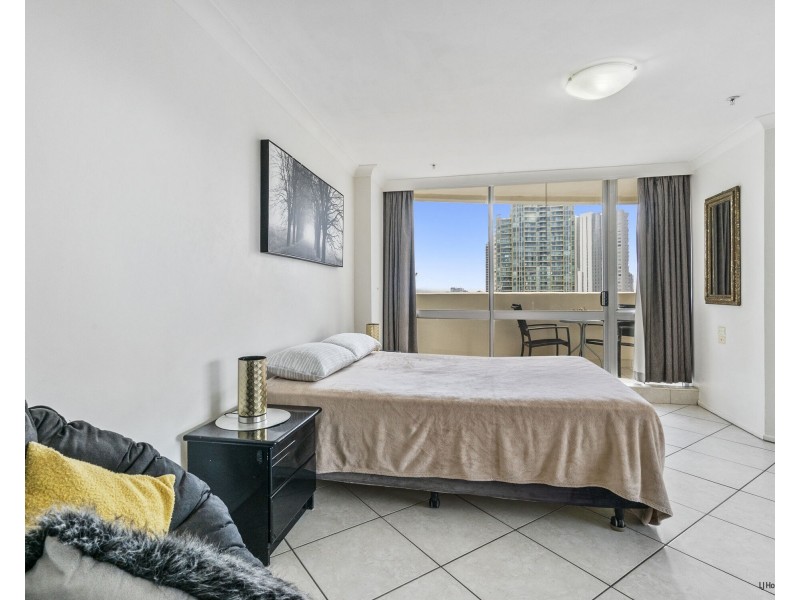 40/114 The Esplanade, Surfers Paradise QLD 4217