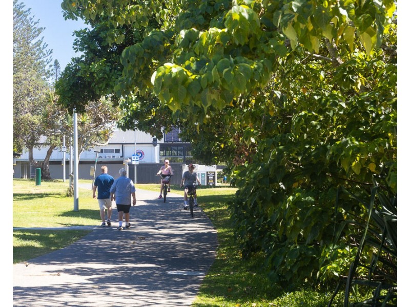 6/16 Pacific Parade, Bilinga QLD 4225