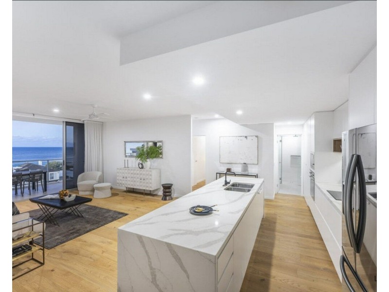405/10 Third Avenue, Palm Beach QLD 4221