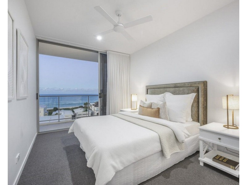 405/10 Third Avenue, Palm Beach QLD 4221