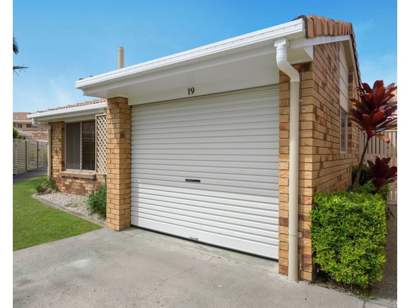 19/98-102 Keith Compton Drive, Tweed Heads NSW 2485