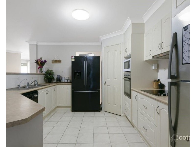15 Fan Road, Robina QLD 4226