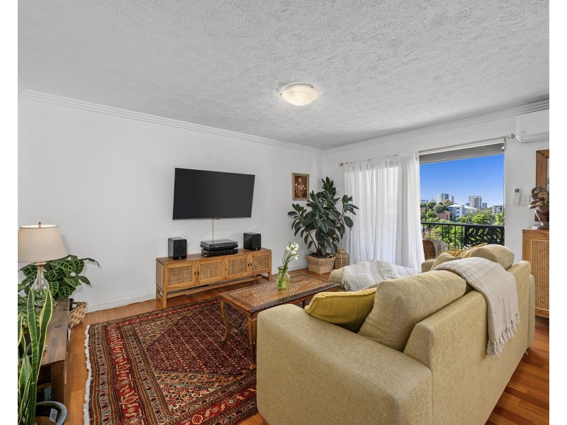 11/62 Garrick Street, Coolangatta QLD 4225