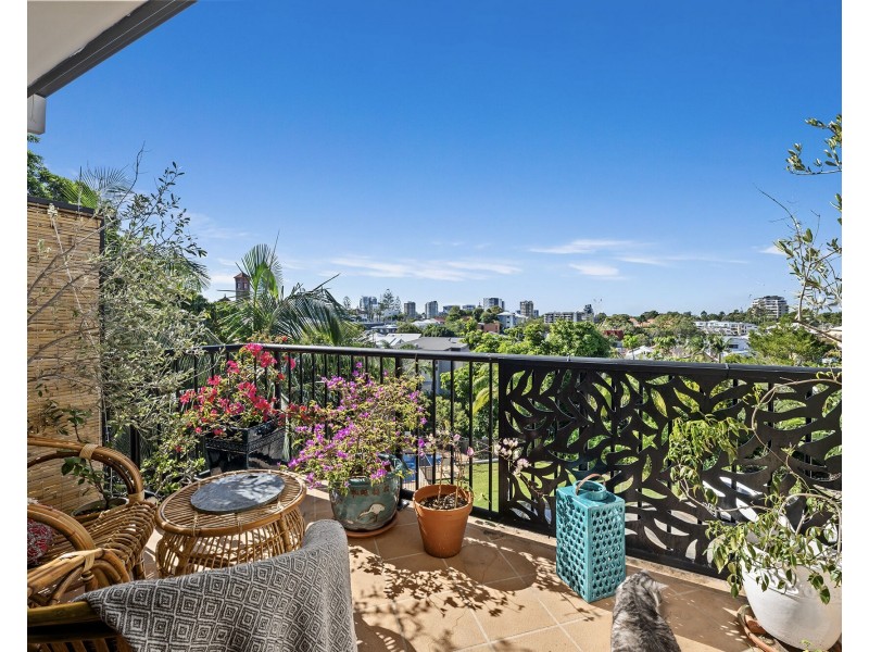 11/62 Garrick Street, Coolangatta QLD 4225