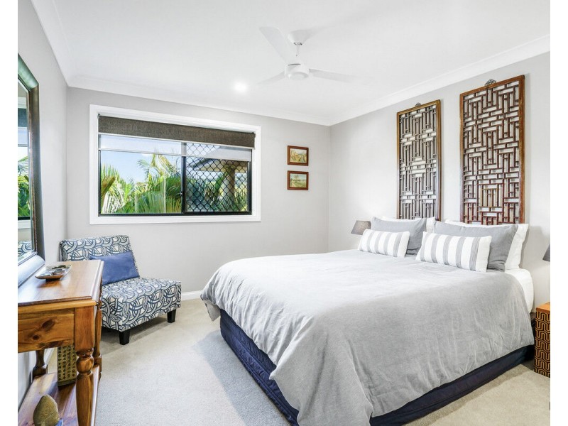 9/5 Tarni Avenue, Palm Beach QLD 4221