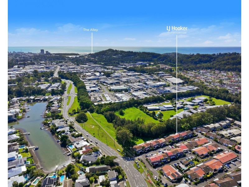 12/154 Currumbin Creek Road, Currumbin Waters QLD 4223