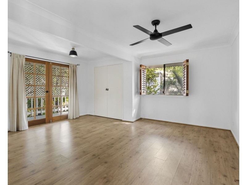 21 Attadale Court, Elanora QLD 4221