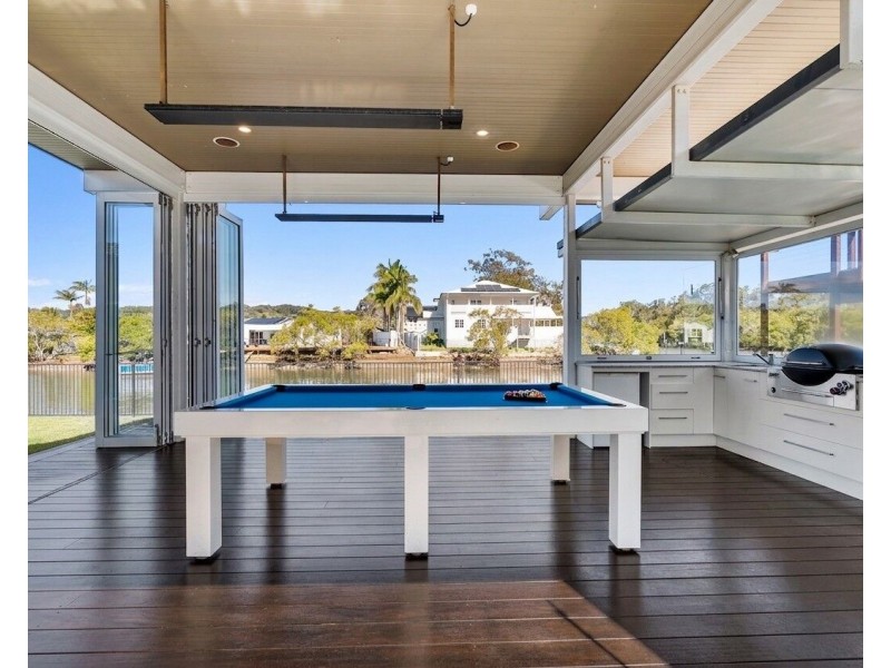 35 Chown Avenue, Currumbin Waters QLD 4223