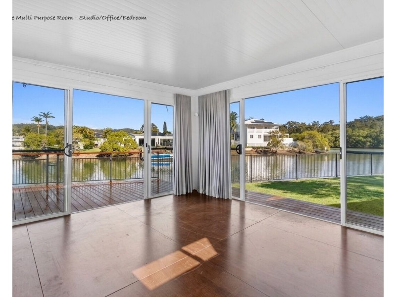 35 Chown Avenue, Currumbin Waters QLD 4223