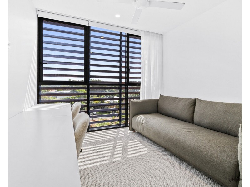 406/14-18 Twenty Eighth Avenue, Palm Beach QLD 4221