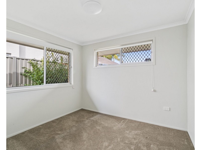 58 Nobby Parade, Miami QLD 4220