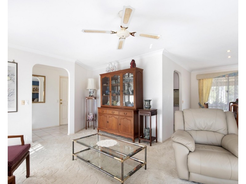 12 Gilchrist Drive, Currumbin Waters QLD 4223