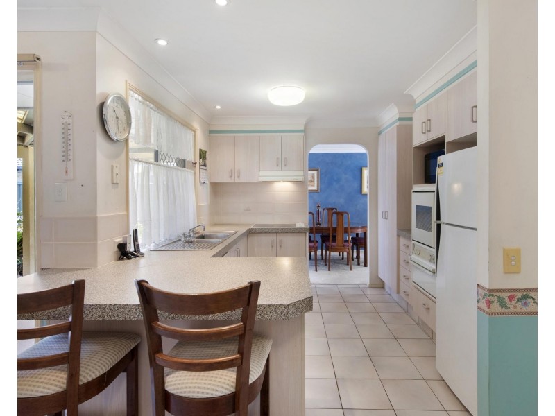 12 Gilchrist Drive, Currumbin Waters QLD 4223