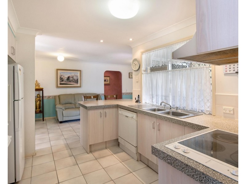 12 Gilchrist Drive, Currumbin Waters QLD 4223