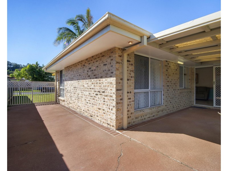 12 Gilchrist Drive, Currumbin Waters QLD 4223