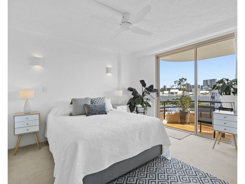 13/6 – 8 Endeavour Parade, Tweed Heads NSW 2485
