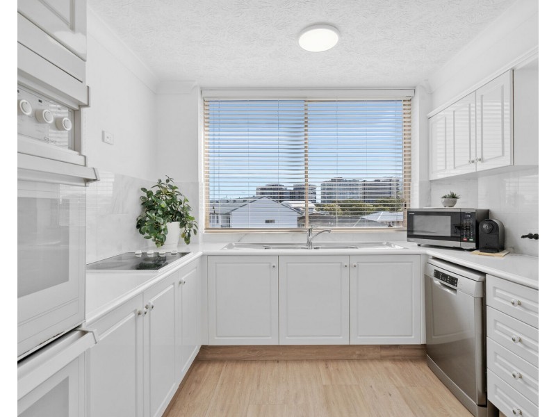 13/6 – 8 Endeavour Parade, Tweed Heads NSW 2485