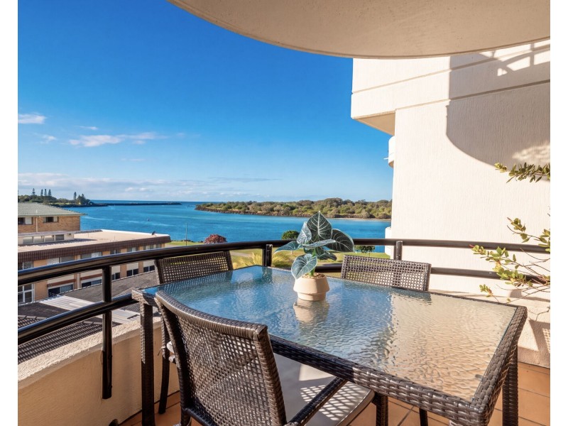 13/6 – 8 Endeavour Parade, Tweed Heads NSW 2485