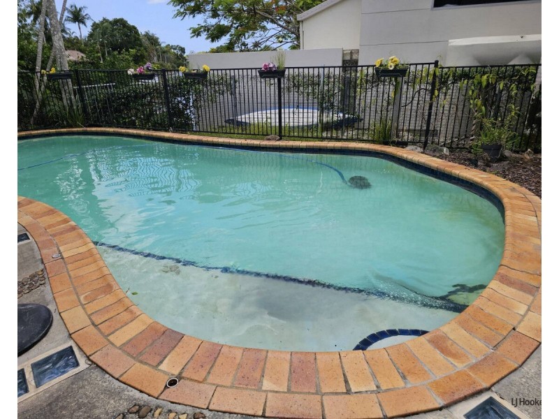 15 Drumfish Drive, Currumbin Waters QLD 4223