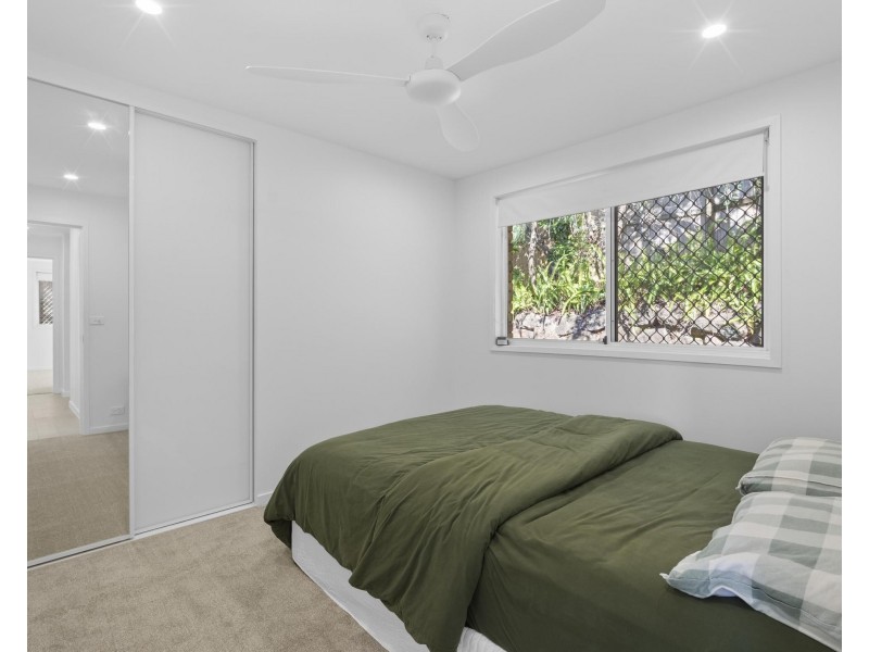 7 Swanbourne Way, Elanora QLD 4221