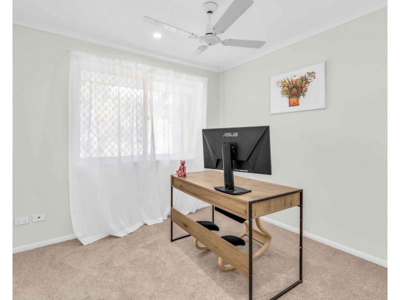 22/18 Bottlewood Court, Burleigh Waters QLD 4220