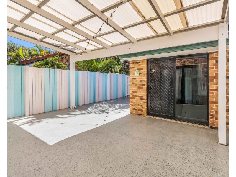22/18 Bottlewood Court, Burleigh Waters QLD 4220