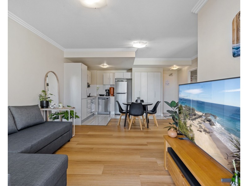 1202/10 Fifth Avenue, Palm Beach QLD 4221