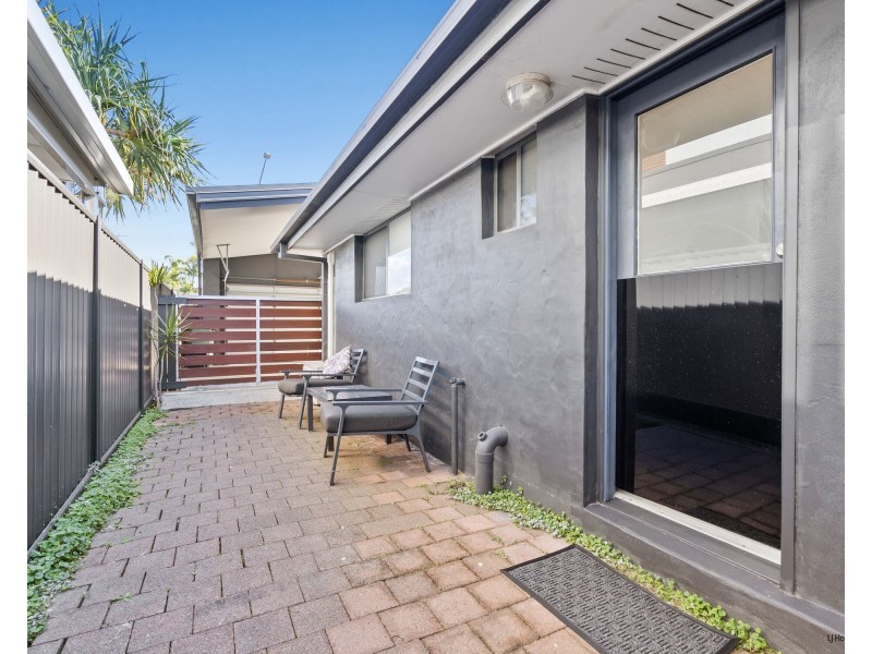 294 Rio Vista Boulevard, Mermaid Waters QLD 4218