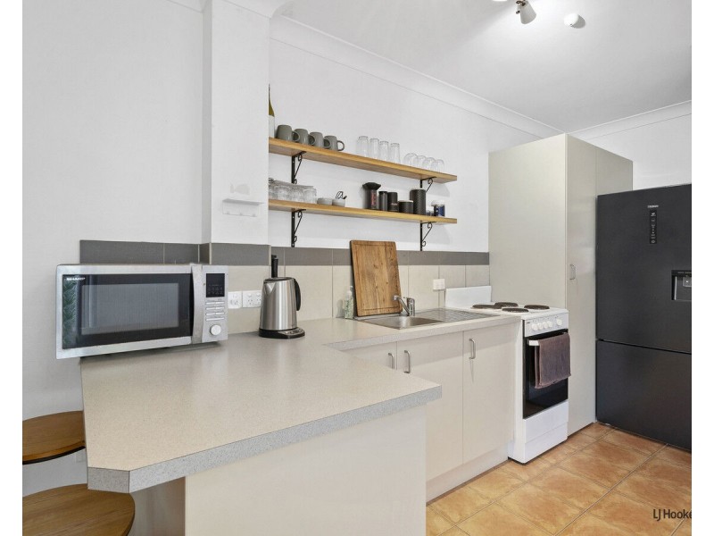 8/107 Hedges Avenue, Mermaid Beach QLD 4218