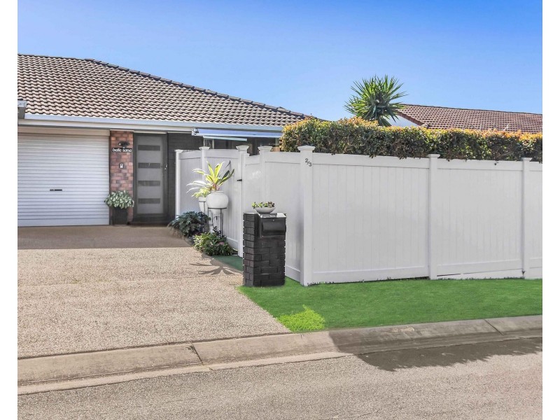 2/3 Snowgum Court, Burleigh Waters QLD 4220