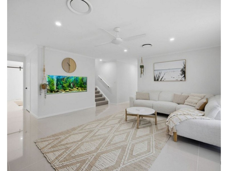 8 Jasper Court, Currumbin Waters QLD 4223