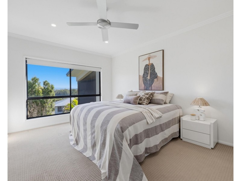 52 Sky Royal Terrace, Burleigh Heads QLD 4220