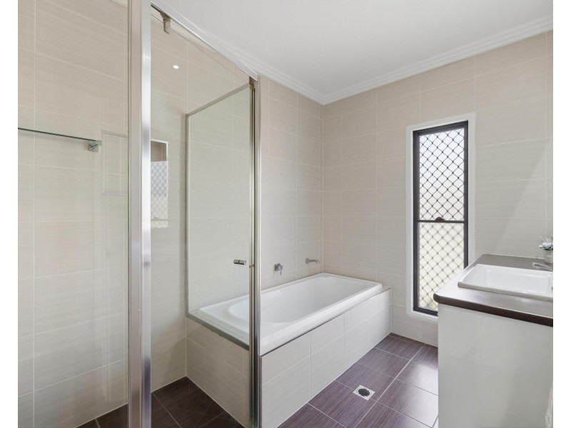 52 Sky Royal Terrace, Burleigh Heads QLD 4220