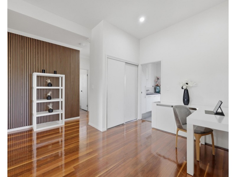 52 Sky Royal Terrace, Burleigh Heads QLD 4220