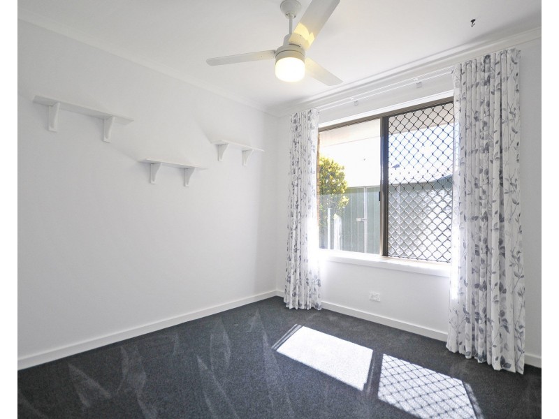 4 Avocado Street, Elanora QLD 4221